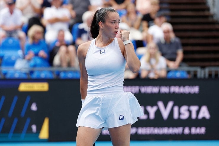 Tereza Valentova possui uma altura ideal e um estilo de jogo ofensivo.