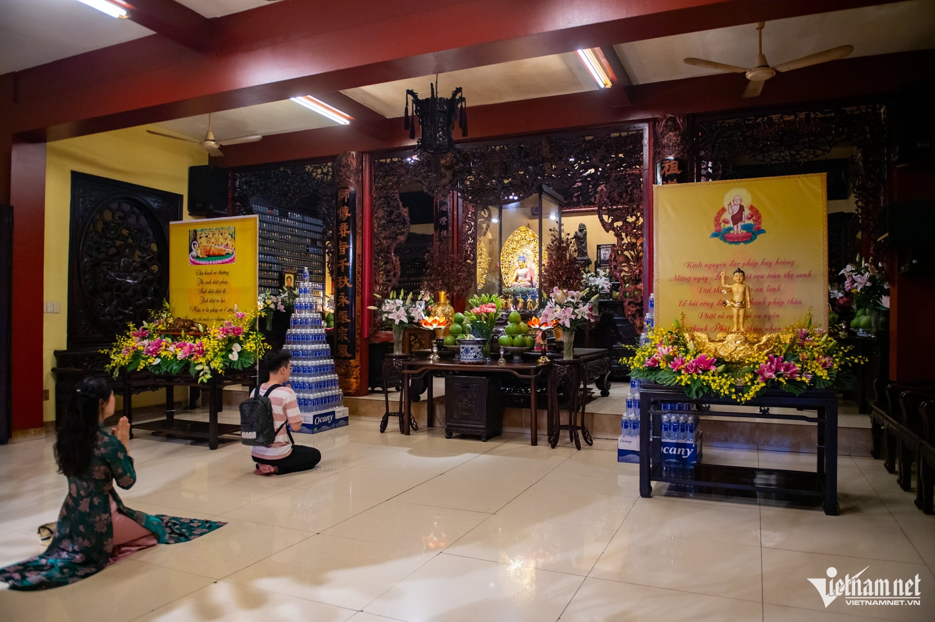 https://static-images.vnncdn.net/vps_images_publish/000001/000003/2026/5/24/w-phat-giao-phat-dan-tphcm-nguyen-hue-6-408.jpg