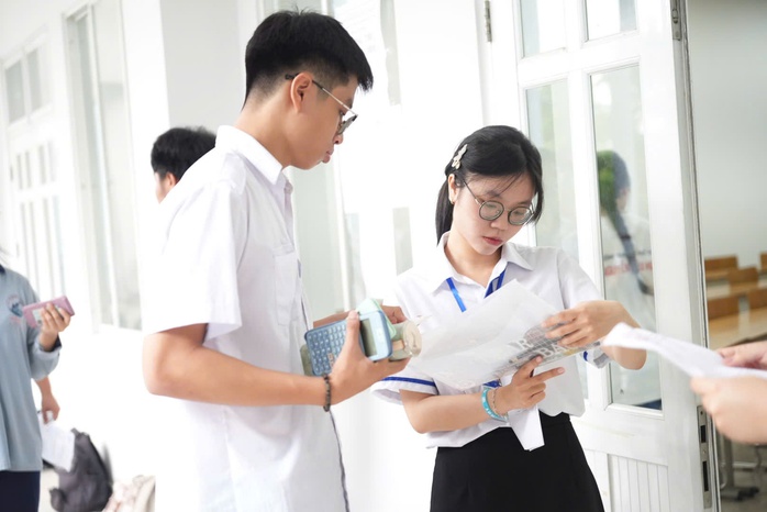 Sáng nay, 172.622 thí sinh đăng ký dự thi đánh giá năng lực - Ảnh 1.