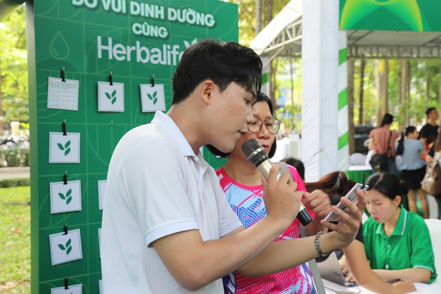 6º Dia da Nutrição Comunitária do Vietnã: Aproximando estilos de vida saudáveis das pessoas - Foto 6. Ngày Dinh dưỡng cộng đồng Việt Nam lần thứ 6: Đưa lối sống lành mạnh đến gần hơn với người dân- Ảnh 6.
