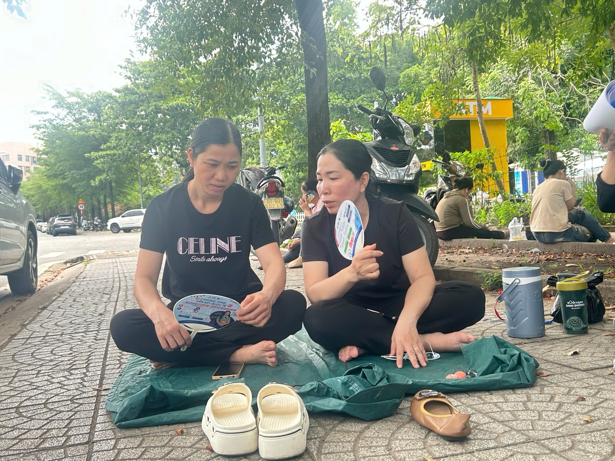 Phụ huynh cũng được tiếp sức mùa thi - Ảnh 2.