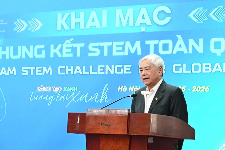 petirslot138 Dari STEM ke AI: Mempersiapkan tenaga kerja digital mulai dari sekolah menengah atas.