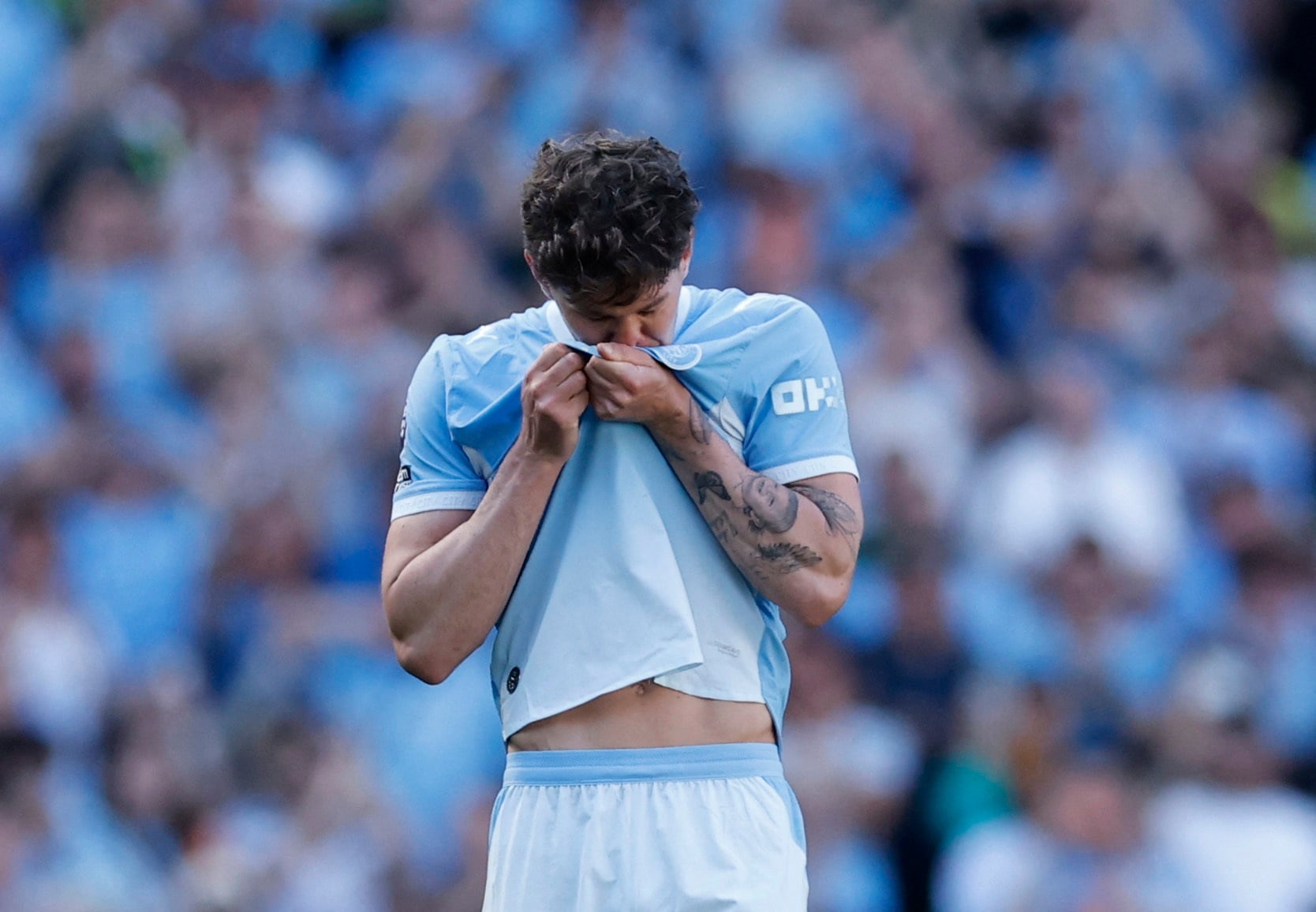 صورة بيب غوارديولا رقم 7 pep guardiola anh 7