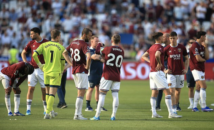 Tottenham thoát hiểm phút chót, West Ham thắng vẫn rớt hạng - Ảnh 4.