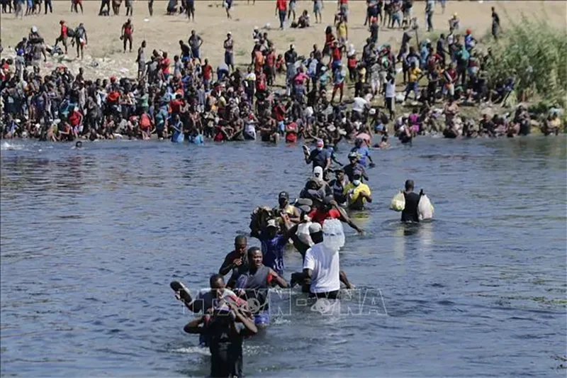 USA reviderer søknadsprosessen for grønt kort.