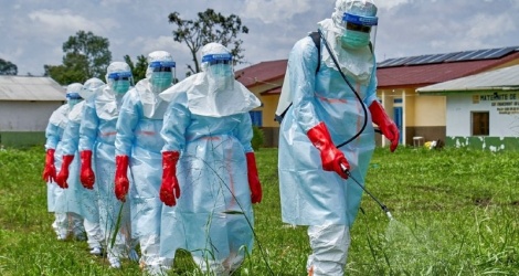Kementerian Kesehatan telah mengeluarkan arahan mendesak untuk penanganan Ebola, yang mengharuskan rumah sakit untuk bersiap melakukan isolasi.