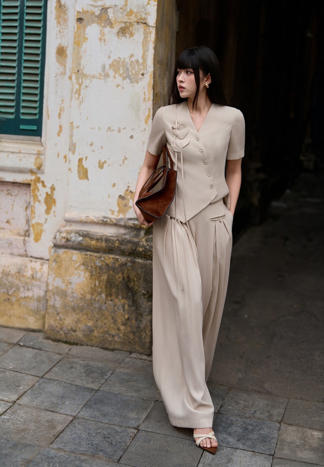Les secrets d'une tenue élégante en été pour les femmes de bureau. Bí quyết mặc đẹp ngày hè cho nàng công sở- Ảnh 5.