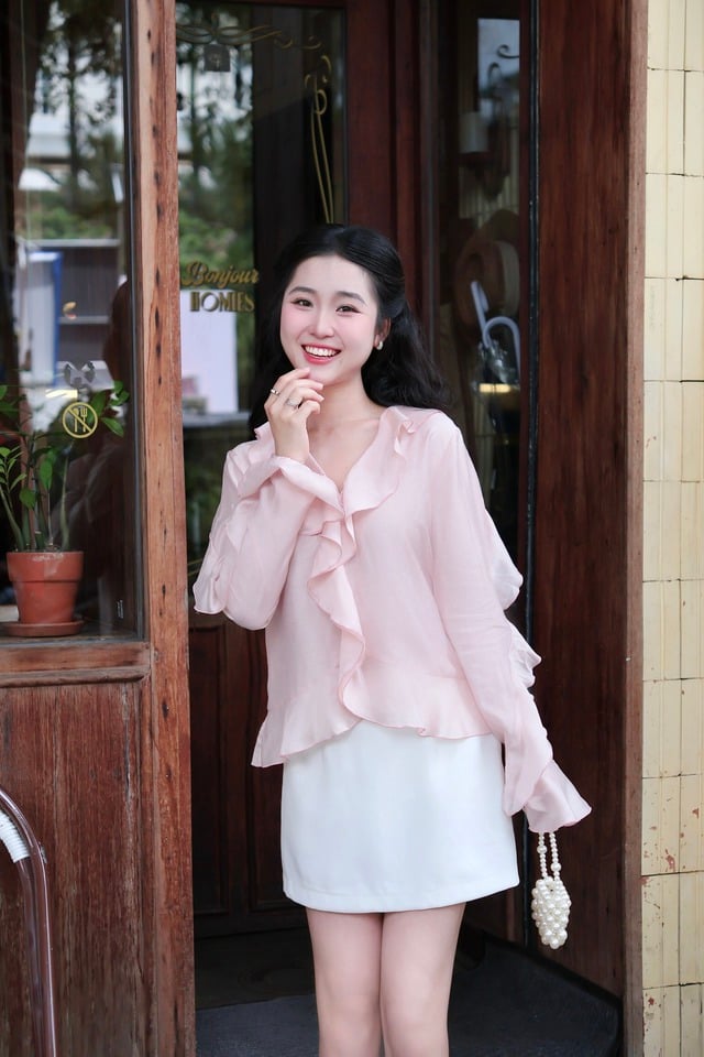 Les secrets d'une tenue élégante en été pour les femmes de bureau. Bí quyết mặc đẹp ngày hè cho nàng công sở- Ảnh 7.