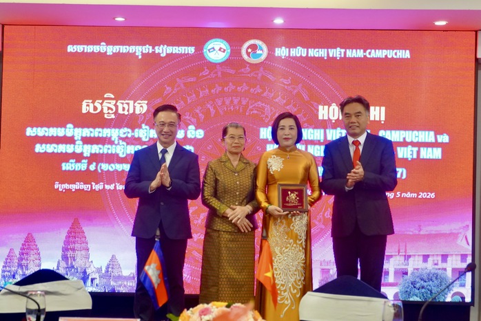 Vun đắp tình hữu nghị Việt Nam - Campuchia - Ảnh 7.