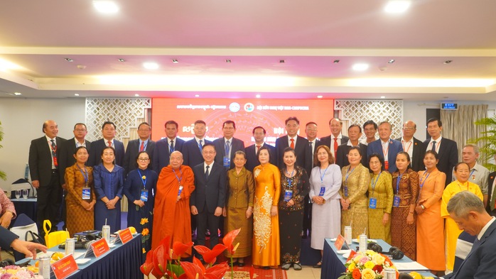 Vun đắp tình hữu nghị Việt Nam - Campuchia - Ảnh 8.