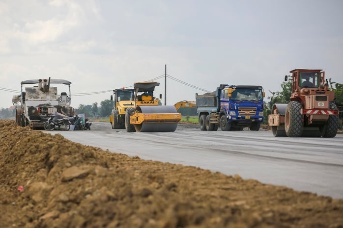 Tây Ninh tìm nguồn cát cho dự án đường Vành đai 4 TPHCM năm 2026 - Ảnh 1.