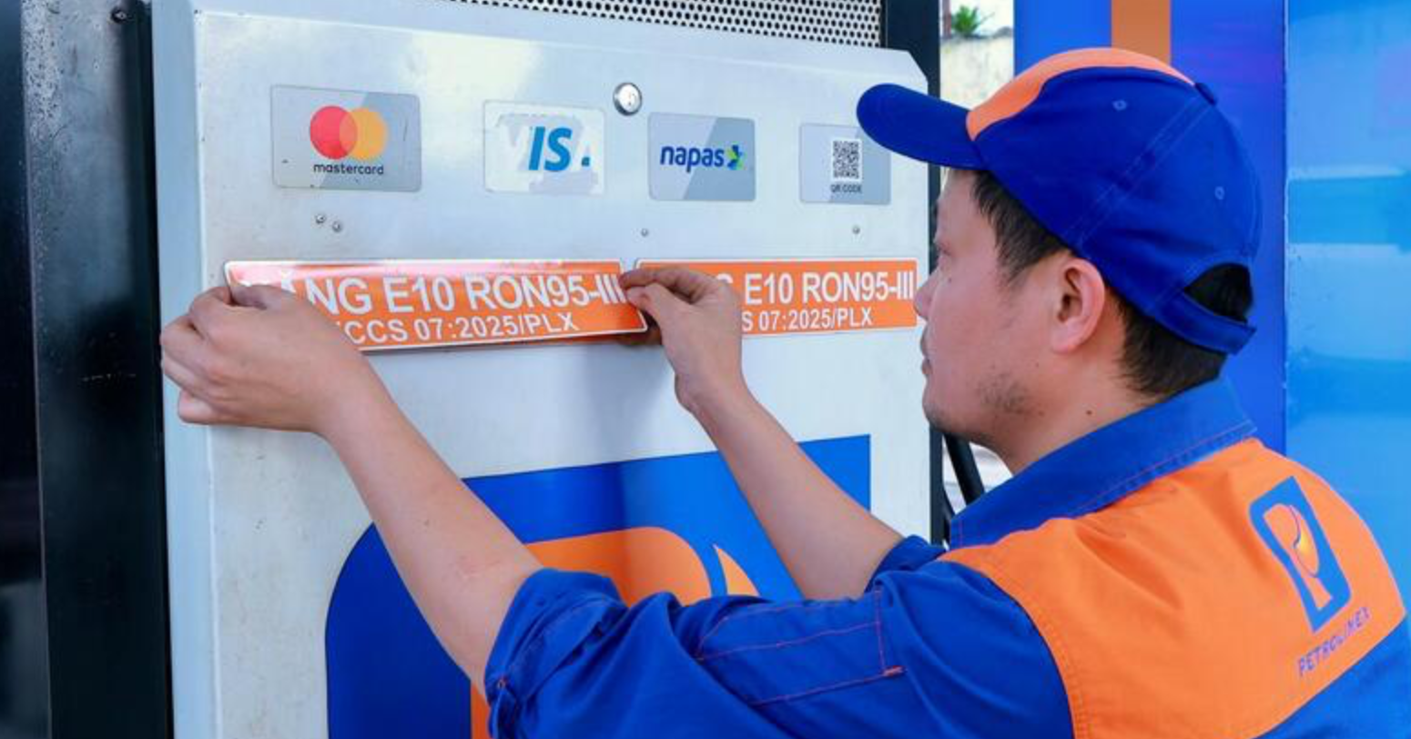 Er blijven zorgen bestaan ??over E10-benzine; het Ministerie van Industrie en Handel heeft nieuwe ri