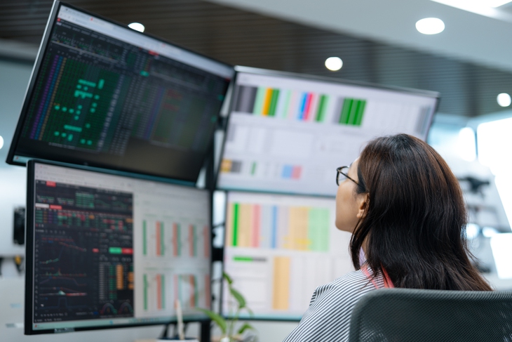 Sóng IPO 40 tỉ USD đã tới, tiền ở đâu để hấp thụ? - Ảnh 1.