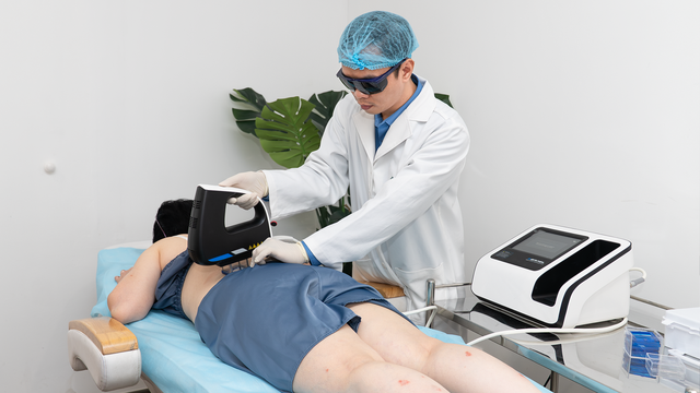 BSCKI Phan Minh Tuấn: Điều trị bệnh vẩy nến cần chiến lược theo dõi dài hạn- Ảnh 3.