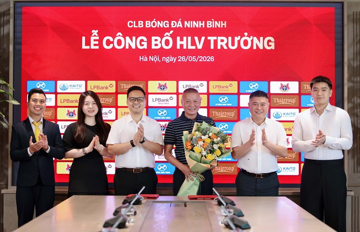 HLV Chu Đình Nghiêm dẫn dắt CLB Ninh Bình - Ảnh 1.