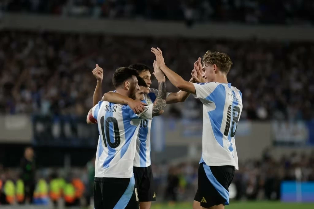 إليكم الفرق التي تأهلت لكأس العالم 2026. Điểm mặt các đội tuyển đã giành vé dự World Cup 2026