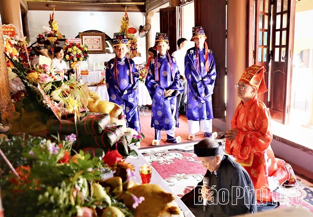 Dâng hương tưởng nhớ và tri ân công đức Hoàng tử Lang Liêu