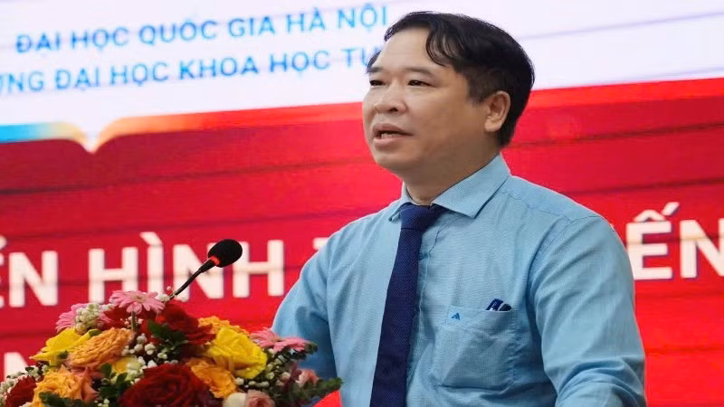 Professor, Doutor Le Thanh Son, Reitor da Faculdade de Ciências Naturais (Universidade Nacional do Vietname, Hanói).