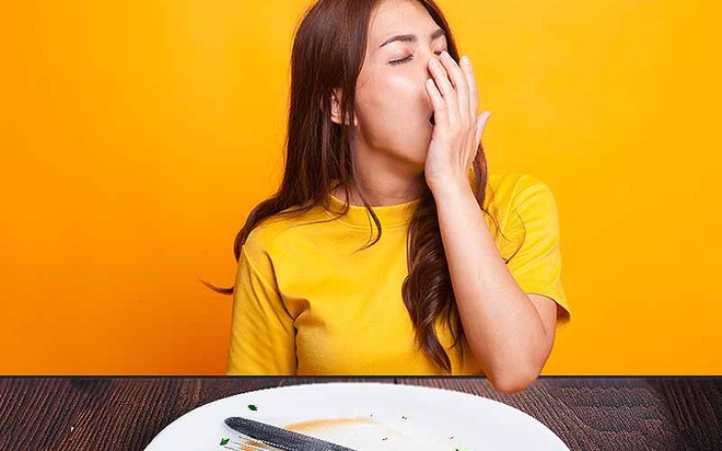 Pourquoi ai-je sommeil juste après avoir mangé ? - Image 1. Thường xuyên buồn ngủ sau khi ăn có phải là dấu hiệu bệnh lý?
