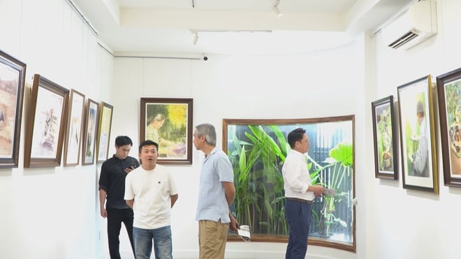 Kể tình quê bằng màu nước qua triển lãm
