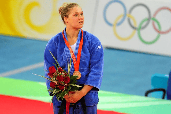 Võ sĩ judo kiếm 2 triệu USD sau vài giây lên võ đài - Ảnh 2.