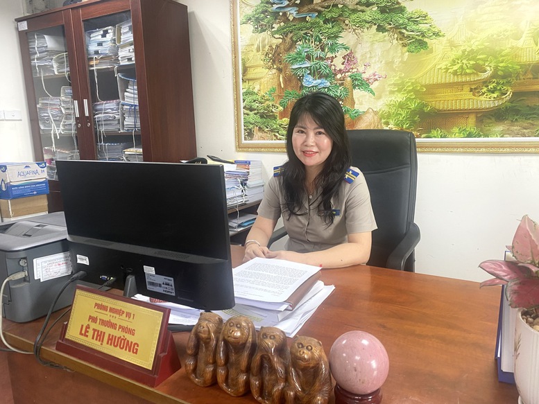 Der Beruf des Vollstreckungsbeamten: Wo Gerechtigkeit auf menschliche Herzen trifft - Foto 1. Nghề thi hành án dân sự: Nơi công lý gặp lòng người- Ảnh 1.