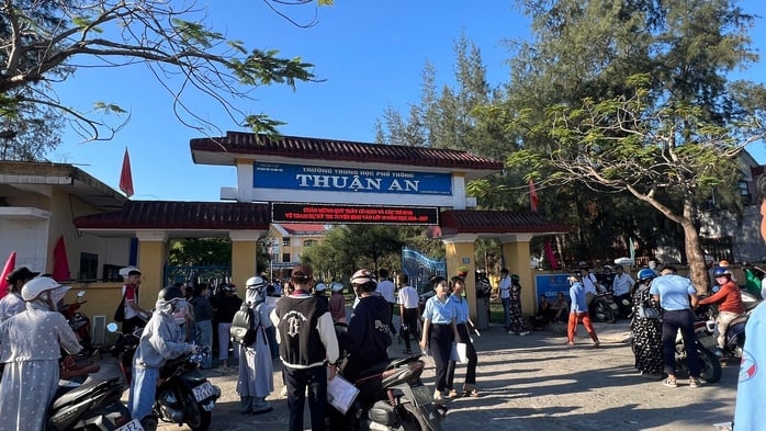 Hơn 18.000 thí sinh ở Huế thi vào lớp 10 THPT - Ảnh 2.