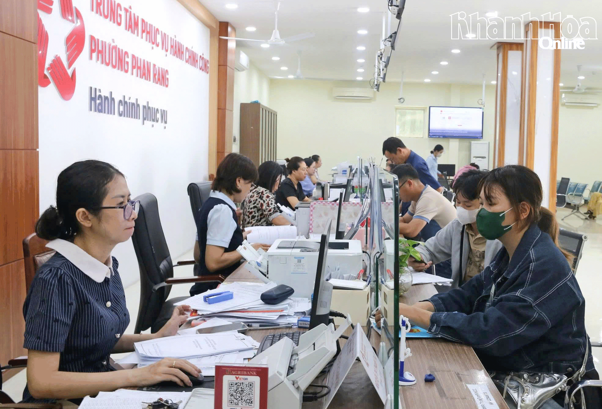 업무는 판랑동 공공행정서비스센터에서 처리할 수 있습니다.
