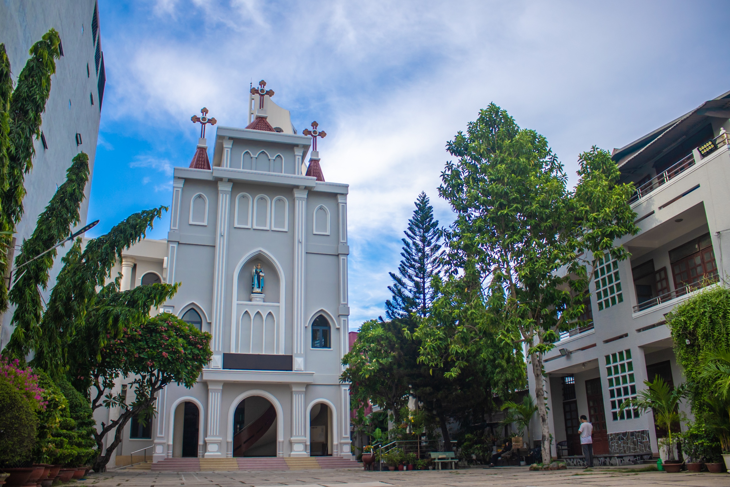 Jalan unik di Kota Ho Chi Minh memiliki sebanyak 6 gereja - Foto 5.