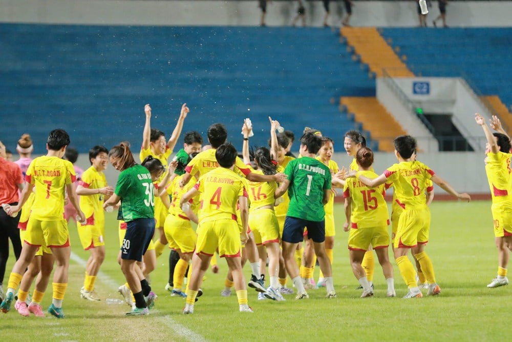 La squadra di calcio femminile di Ho Chi Minh City si appresta a vincere la Coppa Nazionale del 2026 per la quinta volta - foto 3