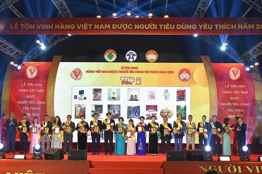 Gạo Hapro ST25 đạt TOP2 Hàng VN được người tiêu dùng yêu thích năm 2025.