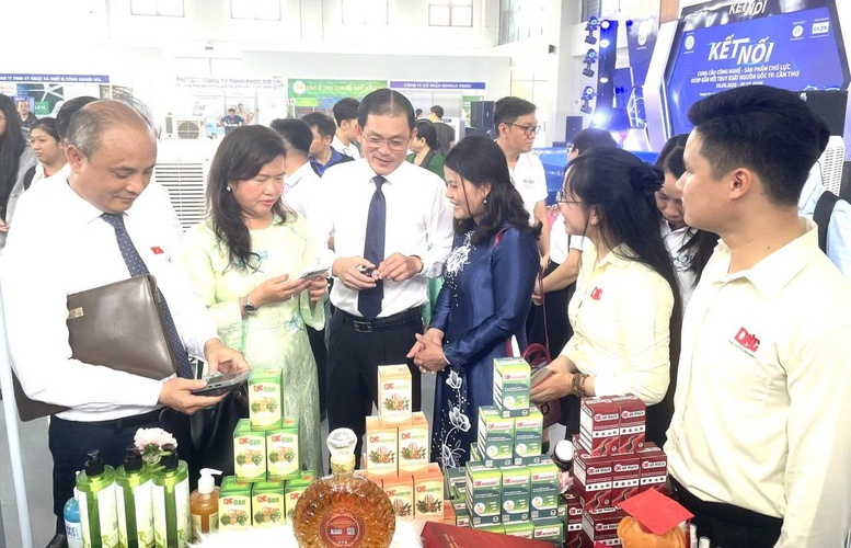 Kết nối công nghệ để đưa sản phẩm OCOP ĐBSCL vươn xa- Ảnh 2.