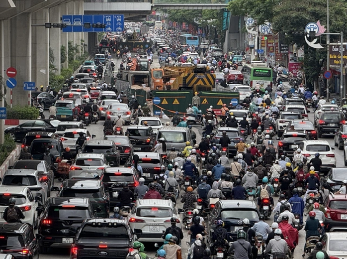 Hà Nội thu phí đường bộ vào nội đô từ năm 2028 nhằm giảm ùn tắc - Ảnh 1.