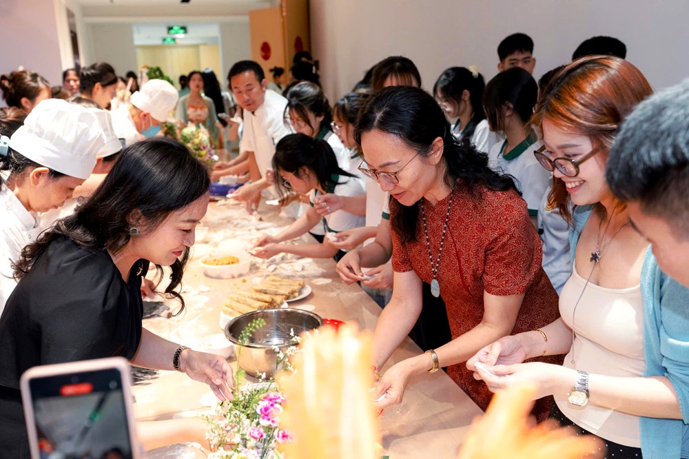Khi những món ăn trở thành nhịp cầu văn hóa - ảnh 2