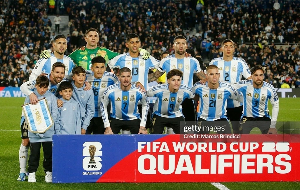 2026년 월드컵: 아르헨티나 국가대표팀 26인 명단. World Cup 2026: Danh sách 26 cầu thủ đội tuyển Argentina