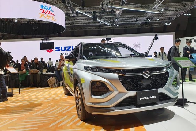SUV cỡ nhỏ Suzuki Fronx sắp có phiên bản chạy xăng E100 - Ảnh 2.