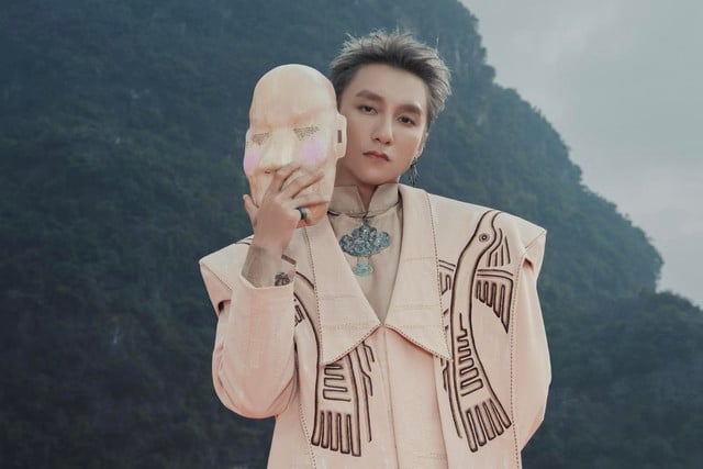 Mời rapper nổi tiếng thế giới tham gia MV đậm mùi tiền', Sơn Tùng M-TP giàu có ra sao? - Ảnh 6.