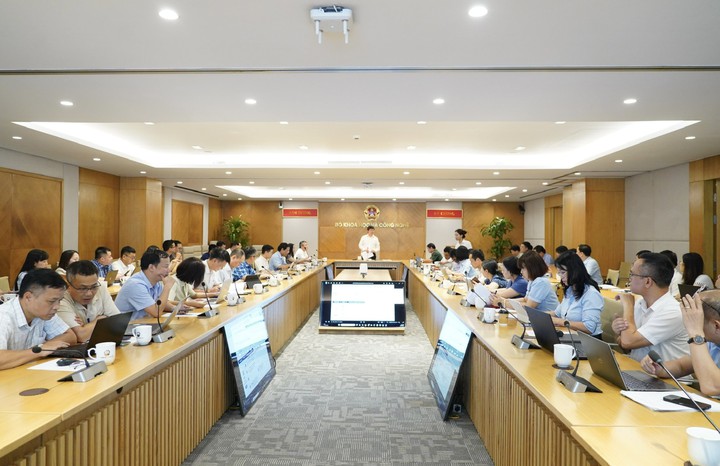 Đề xuất cơ chế linh hoạt cho đầu tư công nghệ thông tin và chuyển đổi số  - Ảnh 2.