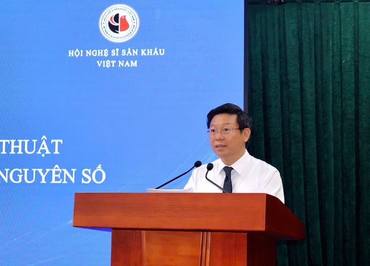 Chấn chỉnh ca sĩ hát nhép, nhạc sĩ sáng tác lệch chuẩn - Ảnh 1.