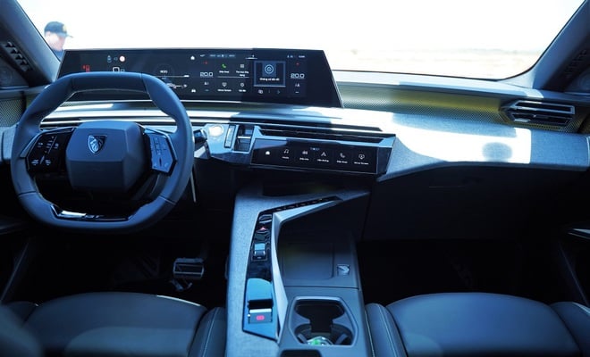 SUV châu Âu Peugeot 3008 mới tại Việt Nam có 2 phiên bản, giá từ 1,279 tỉ- Ảnh 9.