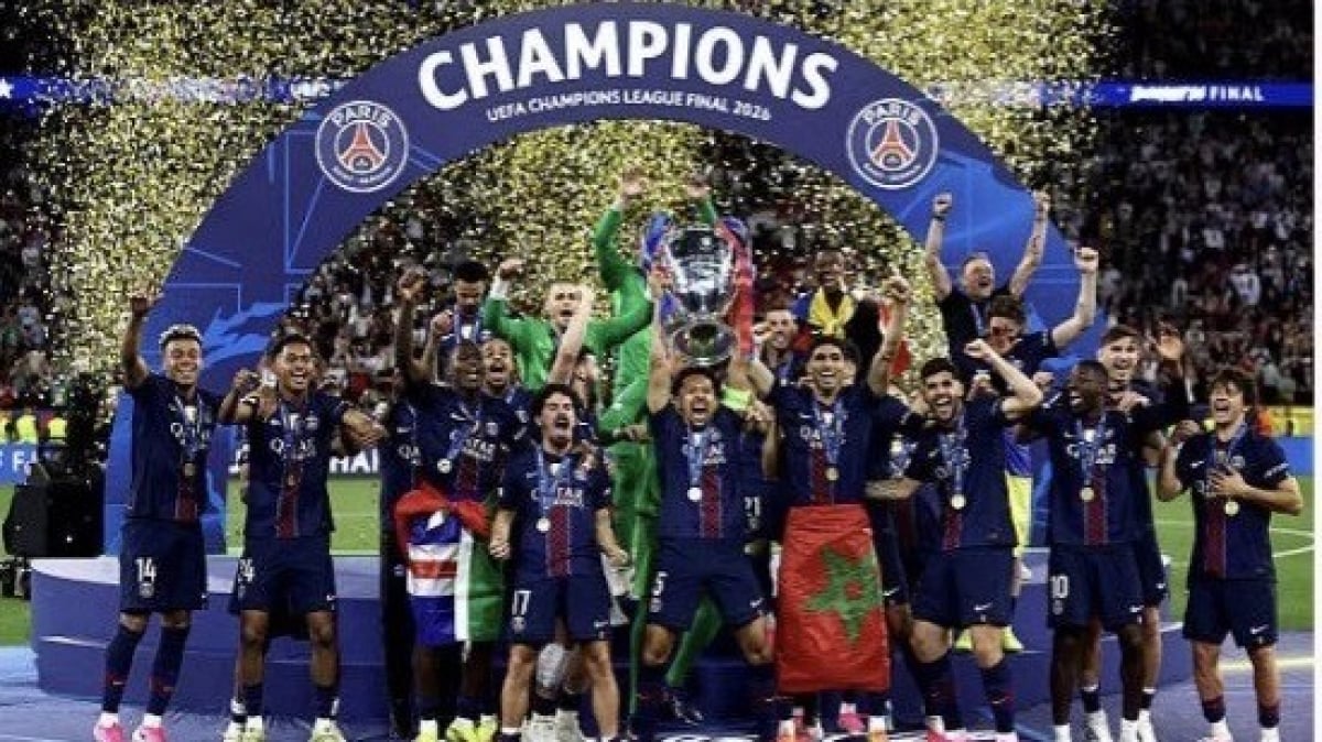 チャンピオンズリーグ決勝：PSG - 前回王者。