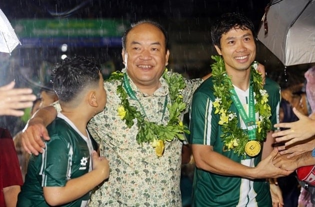Útočník Nguyen Cong Phuong, hrající za Dong Nai, vyhrál mistrovství první divize.