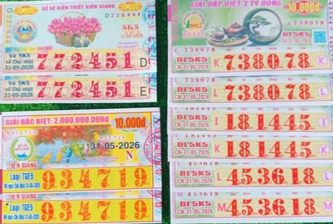 Lộ diện nữ công nhân may mặc trúng độc đắc xổ số miền Nam - Ảnh 5.
