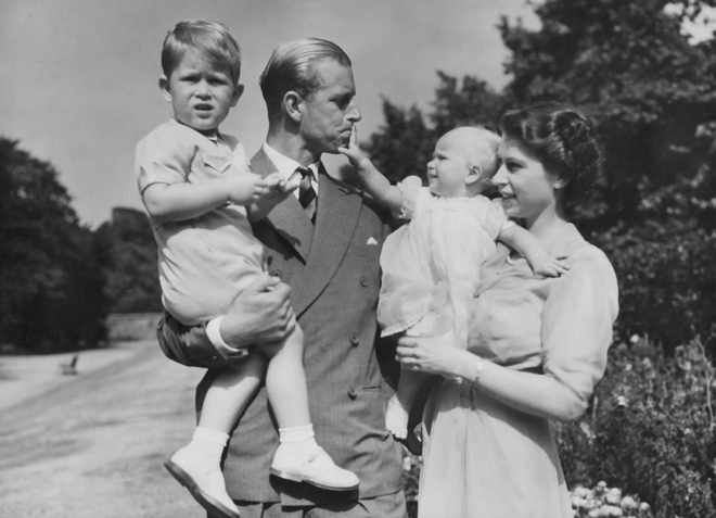 Bí mật được Nữ hoàng Elizabeth II giữ kín với cả gia đình- Ảnh 6.