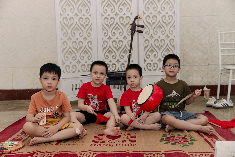 “Nắm xôi kỳ diệu” đưa chèo đến gần hơn với thiếu nhi Thủ đô - ảnh 2