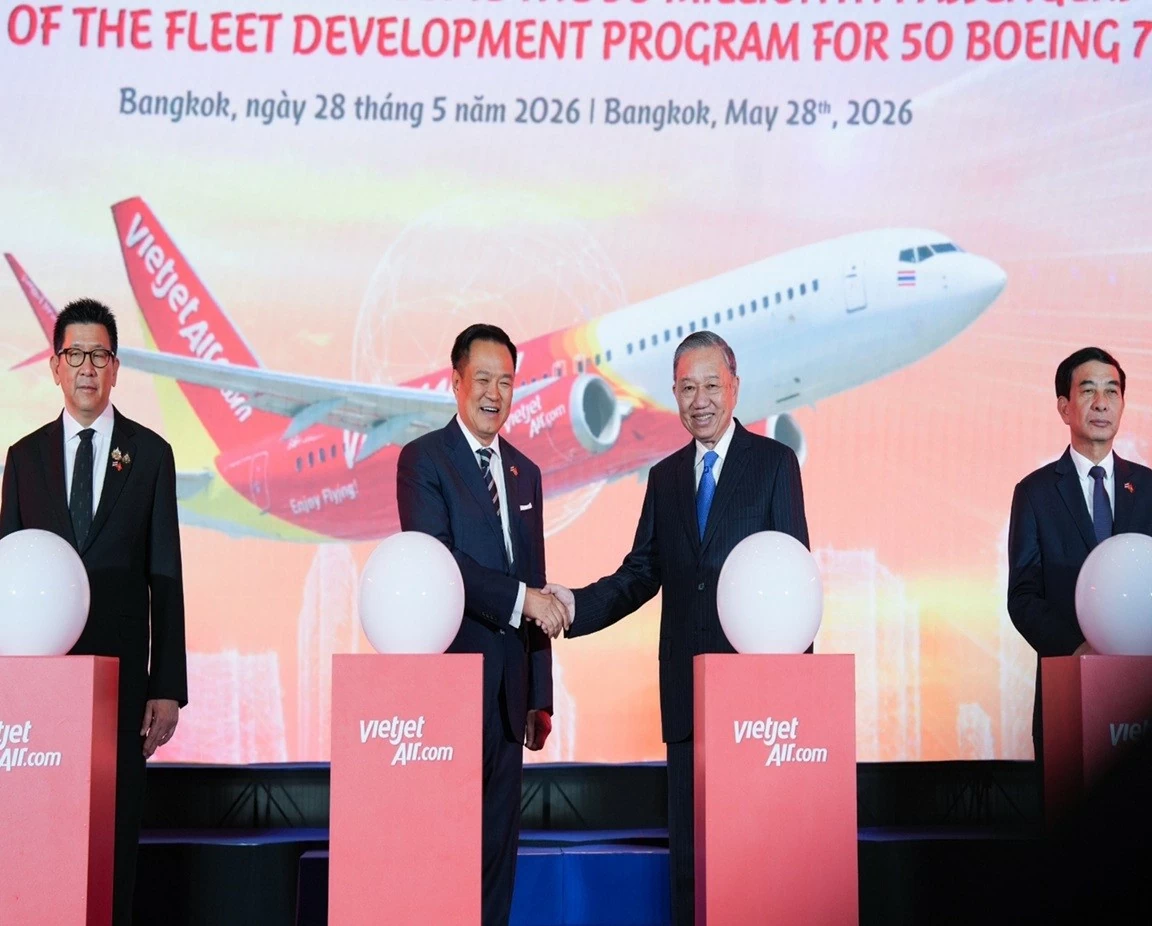 Menyambut kunjungan Sekretaris Jenderal dan Presiden To Lam, Vietjet mengumumkan tonggak strategis di Thailand. Chào mừng chuyến thăm của Tổng Bí thư, Chủ tịch nước Tô Lâm, Vietjet công bố các dấu mốc chiến lược tại Thái Lan