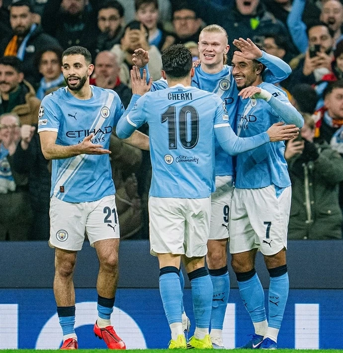 Me fitoren në ndeshjen e fundit, Man City siguroi vendin në 1/8 e UEFA Champions League. (Burimi: Manchester City) Thắng trận hạ màn, Man City đã đoạt vé dự vòng 1/8 UEFA Championd League. (Nguồn: Manchester City)