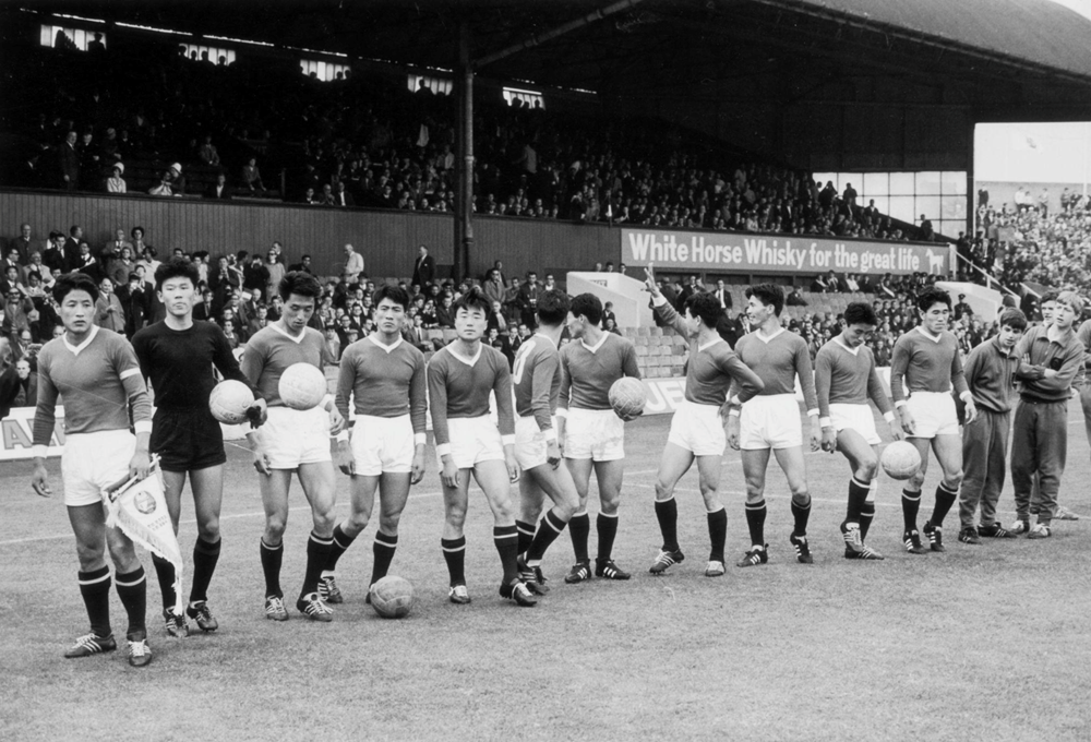 Lịch sử World Cup 1966: Bóng ma trên xà ngang thánh địa Wembley - ảnh 5