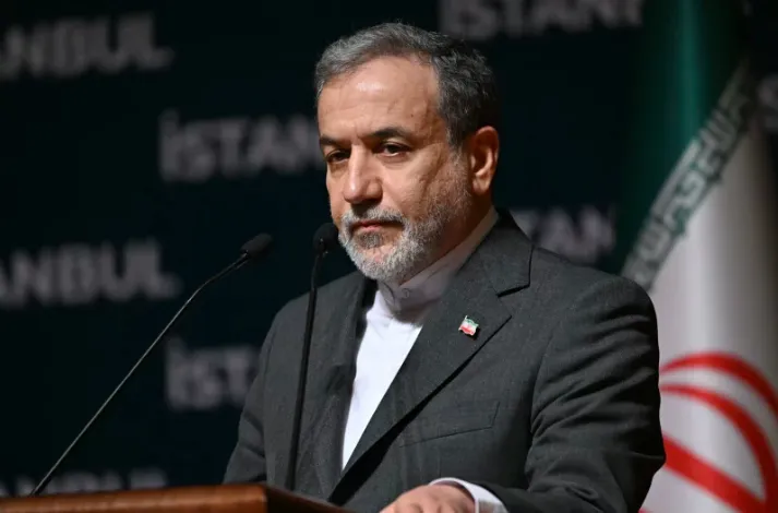 Iran siết chặt quản lý eo biển Hormuz- Ảnh 1.