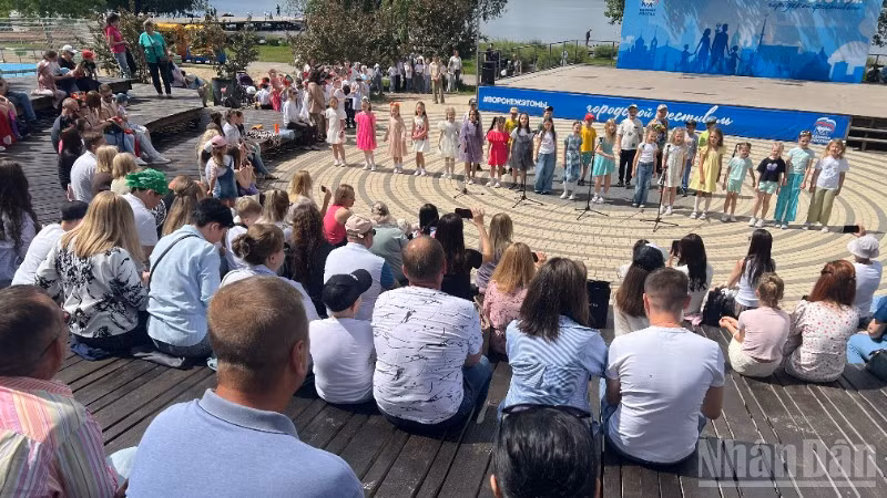 Rusya Federasyonu, Voronezh'de bir kültür gösterisi. (Fotoğraf: THANH THE)